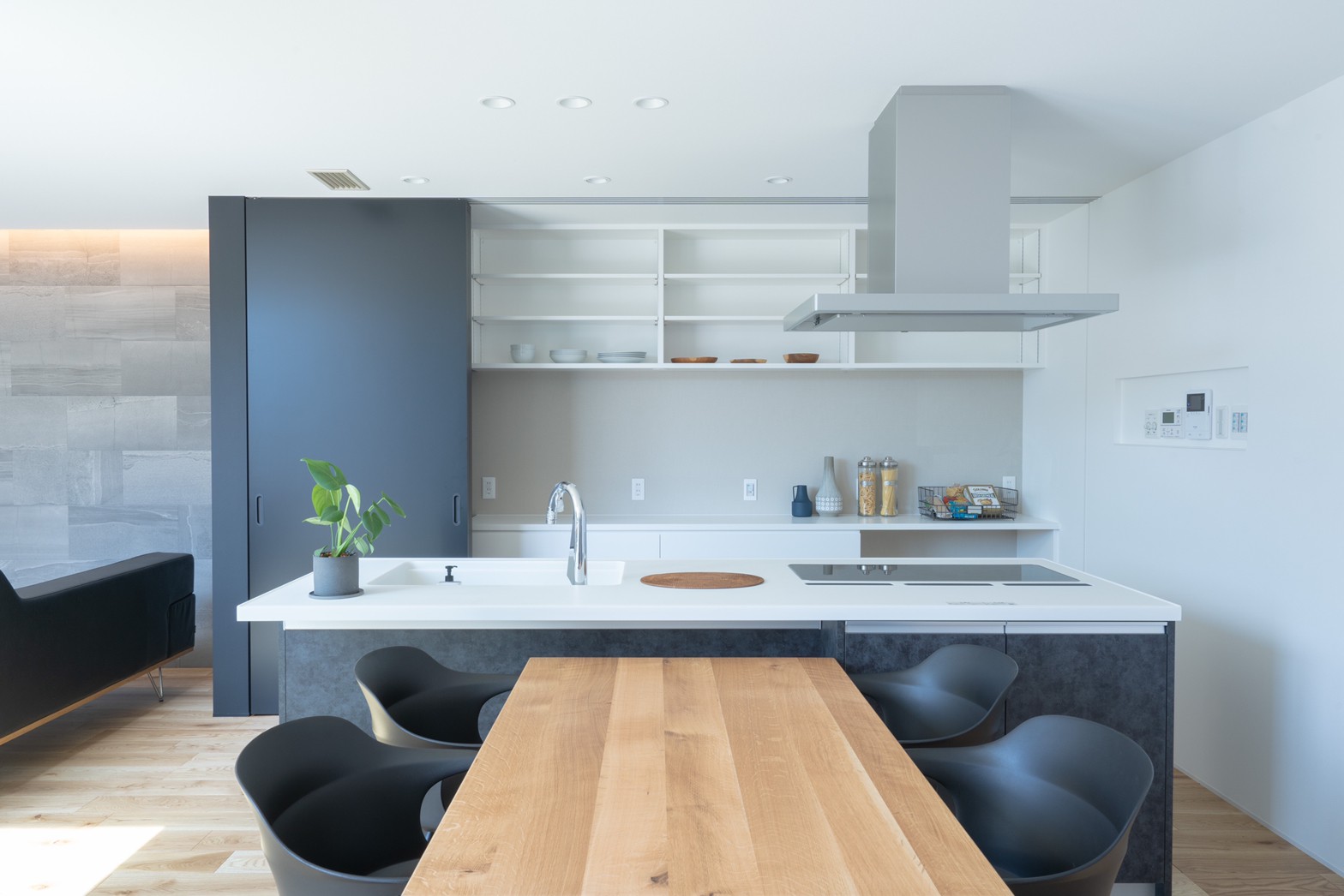 「デザイン」と「作業効率」を両立させたキッチン